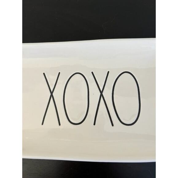 Rae Dunn 2016 XOXO Valentine Platter- M Stamped - Picture 4 of 6